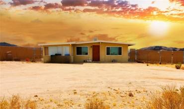 6400 Indian Cove Road, 29 Palms, California 92277, 2 Bedrooms Bedrooms, ,1 BathroomBathrooms,Residential,Buy,6400 Indian Cove Road,JT24255957