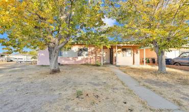 45318 Gadsden Avenue, Lancaster, California 93534, 3 Bedrooms Bedrooms, ,1 BathroomBathrooms,Residential,Buy,45318 Gadsden Avenue,SR24253538