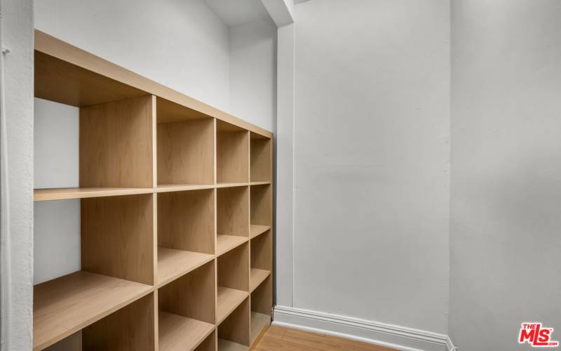 Main bedroom walk-in closet