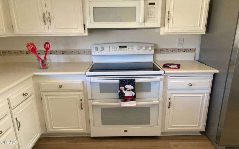 42318 stove range new