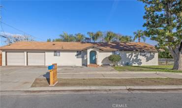 657 S Santa Clara Street, Tulare, California 93274, 3 Bedrooms Bedrooms, ,2 BathroomsBathrooms,Residential,Buy,657 S Santa Clara Street,FR24255272