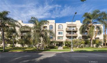 445 W 6th Street 204, Long Beach, California 90802, 2 Bedrooms Bedrooms, ,2 BathroomsBathrooms,Residential,Buy,445 W 6th Street 204,SB24252614