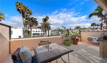 1604 N El Camino Real, San Clemente, California 92672, 1 Bedroom Bedrooms, ,1 BathroomBathrooms,Residential Lease,Rent,1604 N El Camino Real,OC24254681