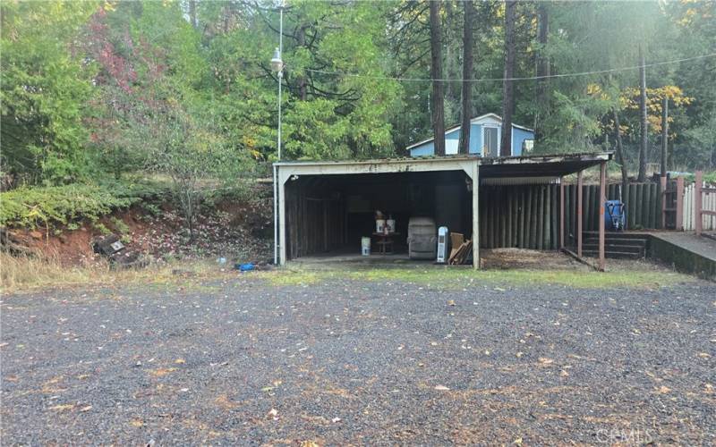 Gravel Parking & Carport