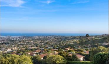 4512 Palos Verdes Drive E, Rancho Palos Verdes, California 90275, 4 Bedrooms Bedrooms, ,5 BathroomsBathrooms,Residential Lease,Rent,4512 Palos Verdes Drive E,SB24233108