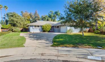 2807 Chisholm Road, Riverside, California 92506, 3 Bedrooms Bedrooms, ,2 BathroomsBathrooms,Residential,Buy,2807 Chisholm Road,IG24244952