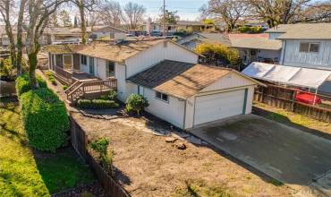 360 Fairview Way, Lakeport, California 95453, 2 Bedrooms Bedrooms, ,1 BathroomBathrooms,Residential,Buy,360 Fairview Way,LC24250730