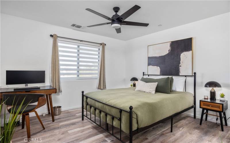 Guest bedroom with desk