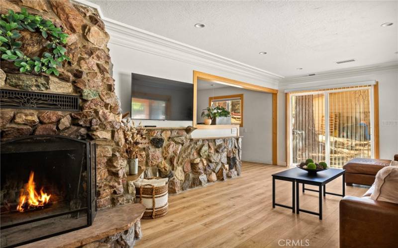 The natural stone fireplace and acent wall provide that mountain feel...