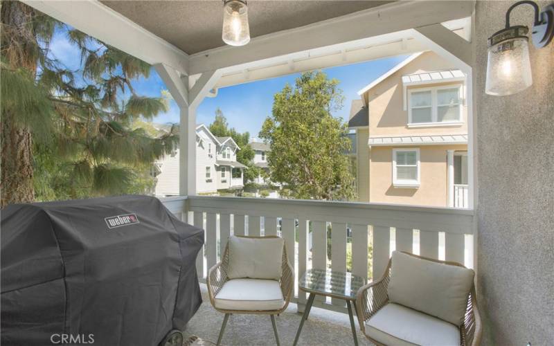 Balcony off dining area