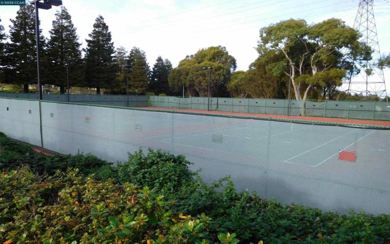 Community Tennis Courts