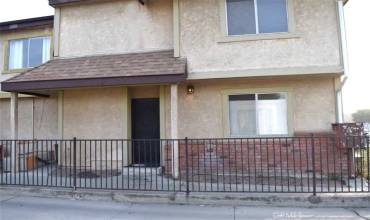 6510 Walker Avenue 1, Bell, California 90201, 3 Bedrooms Bedrooms, ,3 BathroomsBathrooms,Residential,Buy,6510 Walker Avenue 1,DW25003560