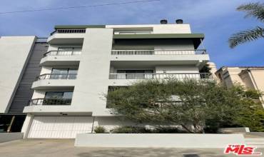 9033 Vista Grande Street 3, West Hollywood, California 90069, 2 Bedrooms Bedrooms, ,2 BathroomsBathrooms,Residential Lease,Rent,9033 Vista Grande Street 3,25477593