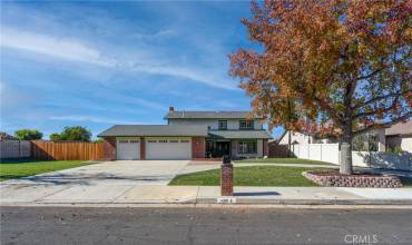 1488 Cedarhill Drive, Riverside, California 92507, 5 Bedrooms Bedrooms, ,2 BathroomsBathrooms,Residential,Buy,1488 Cedarhill Drive,DW24240510