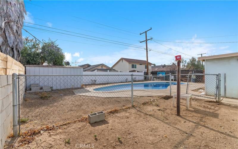 Gated pool entrance