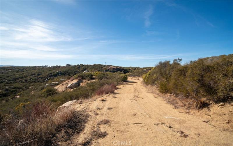 Driveway/Easement to graded pad