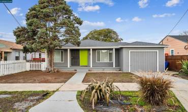 3215 Tulare Ave, Richmond, California 94804, 3 Bedrooms Bedrooms, ,1 BathroomBathrooms,Residential,Buy,3215 Tulare Ave,41081680