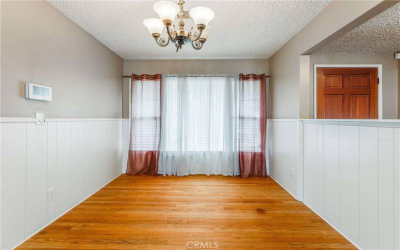 Light and bright Dining Room