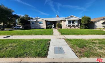 6203 Calvin Avenue, Tarzana, California 91335, 3 Bedrooms Bedrooms, ,2 BathroomsBathrooms,Residential Lease,Rent,6203 Calvin Avenue,25478033