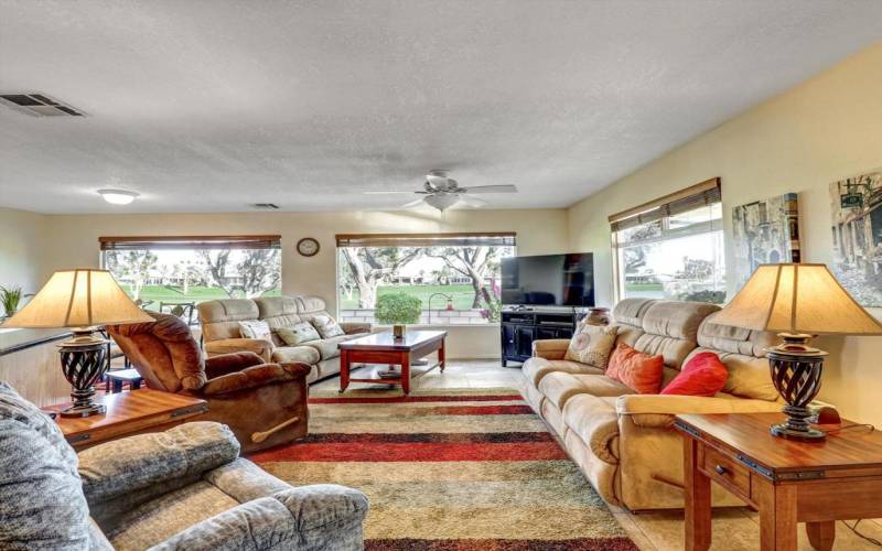 07-73563 Cabazon Peak Drive-13