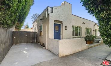 7558 Willoughby Avenue, Los Angeles, California 90046, 1 Bedroom Bedrooms, ,1 BathroomBathrooms,Residential Lease,Rent,7558 Willoughby Avenue,25478675