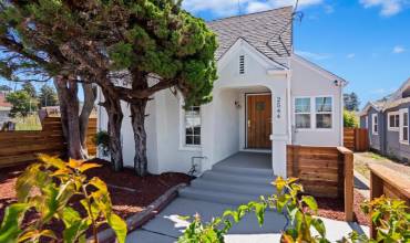 2544 82nd Avenue, Oakland, California 94605, 2 Bedrooms Bedrooms, ,1 BathroomBathrooms,Residential,Buy,2544 82nd Avenue,ML81989777