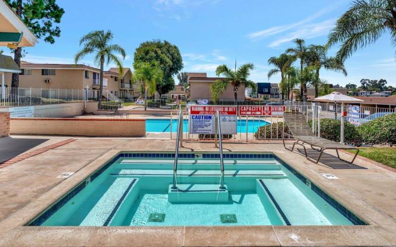 Swimming Pool/Hot Tub/Sauna