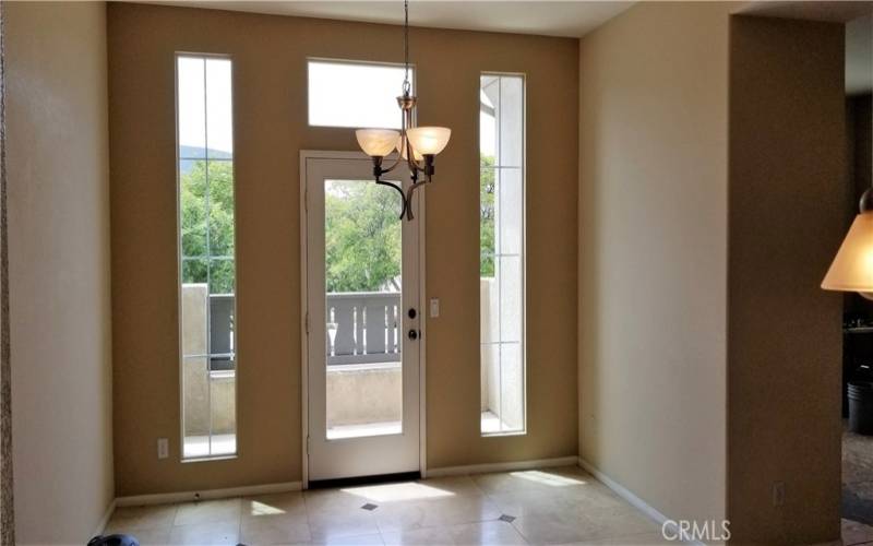 Lovely Dining Area with Access to Balcony