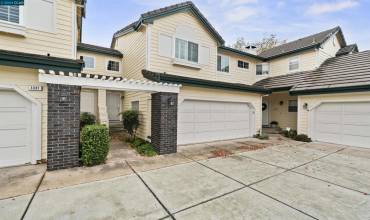 1329 Shell Ln, Clayton, California 94517, 3 Bedrooms Bedrooms, ,2 BathroomsBathrooms,Residential,Buy,1329 Shell Ln,41080774