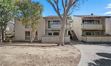 8601 International Avenue 172, Canoga Park, California 91304, 2 Bedrooms Bedrooms, ,2 BathroomsBathrooms,Residential Lease,Rent,8601 International Avenue 172,SR25005068