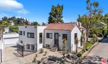 2060 High Tower Drive, Los Angeles, California 90068, 2 Bedrooms Bedrooms, ,2 BathroomsBathrooms,Residential Lease,Rent,2060 High Tower Drive,25478977