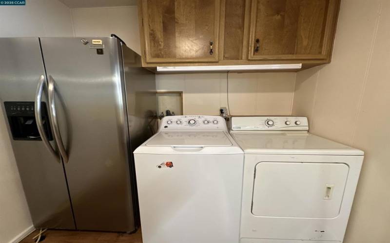 Washer/Dryer Included