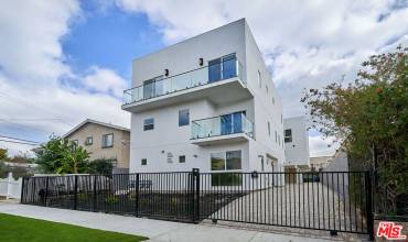 1106 Queen Anne Place 1106, Los Angeles, California 90019, 4 Bedrooms Bedrooms, ,4 BathroomsBathrooms,Residential Lease,Rent,1106 Queen Anne Place 1106,25479103