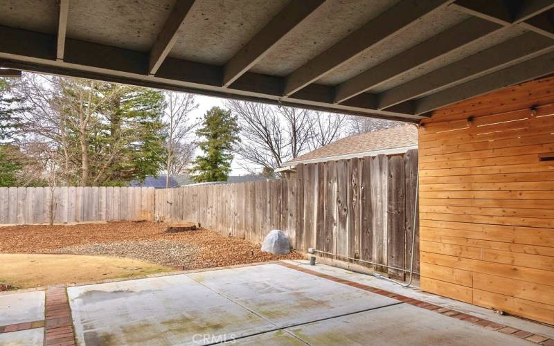 Covered patio from sliding back door