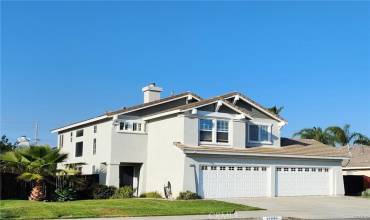 Large 4 BR - 4 Car Garage Home on large lot on cul-de-sac street