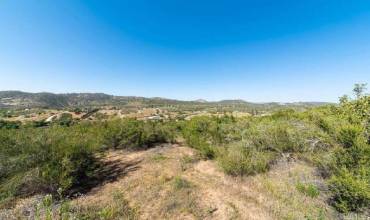 0 Cinnamon Rock Road, Ramona, California 92065, ,Land,Buy,0 Cinnamon Rock Road,NDP2500315