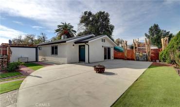 7441 1/2 Beckford Avenue, Reseda, California 91335, 3 Bedrooms Bedrooms, ,2 BathroomsBathrooms,Residential Lease,Rent,7441 1/2 Beckford Avenue,SR25004391