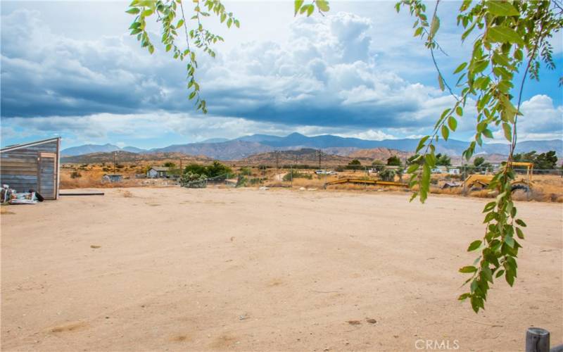 Stunning mountain views out of the rear yard.