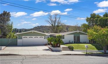 22740 Liberty Bell Road, Calabasas, California 91302, 6 Bedrooms Bedrooms, ,4 BathroomsBathrooms,Residential Lease,Rent,22740 Liberty Bell Road,SR25004501