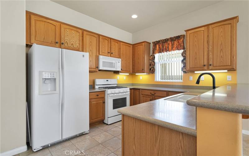 Large kitchen with all appliances included