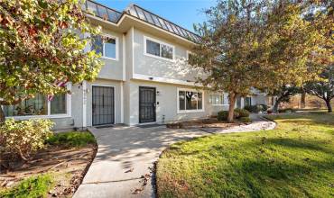 9435 Carlton Oaks Drive B, Santee, California 92071, 3 Bedrooms Bedrooms, ,2 BathroomsBathrooms,Residential,Buy,9435 Carlton Oaks Drive B,PW25005166