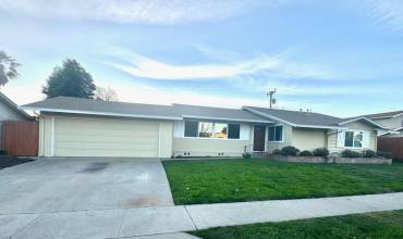 191 Chaucer Drive, Salinas, California 93901, 3 Bedrooms Bedrooms, ,2 BathroomsBathrooms,Residential,Buy,191 Chaucer Drive,ML81990091