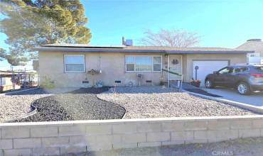 521 Lillian Drive, Barstow, California 92311, 2 Bedrooms Bedrooms, ,1 BathroomBathrooms,Residential,Buy,521 Lillian Drive,HD25006419