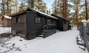 620 Merced Avenue, Big Bear Lake, California 92315, 1 Bedroom Bedrooms, ,1 BathroomBathrooms,Residential,Buy,620 Merced Avenue,IG25006556