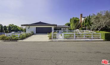 4137 Punta Alta Drive, Los Angeles, California 90008, 3 Bedrooms Bedrooms, ,3 BathroomsBathrooms,Residential Lease,Rent,4137 Punta Alta Drive,25479337