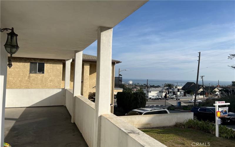 PATIO AREA OFF LIVING ROOM (FIRST FLOOR)