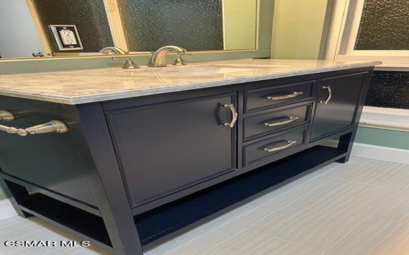 master cabinet sink