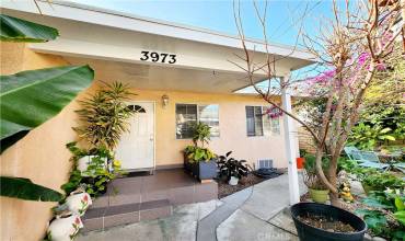 3973 3rd Avenue, Leimert Park, California 90008, 2 Bedrooms Bedrooms, ,1 BathroomBathrooms,Residential Lease,Rent,3973 3rd Avenue,SB25002538