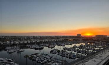 4335 Marina City Drive, Marina Del Rey, California 90292, 1 Bedroom Bedrooms, ,1 BathroomBathrooms,Residential Lease,Rent,4335 Marina City Drive,CV25007688