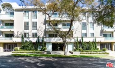 1818 Thayer Avenue 206, Los Angeles, California 90025, 3 Bedrooms Bedrooms, ,2 BathroomsBathrooms,Residential Lease,Rent,1818 Thayer Avenue 206,25480931